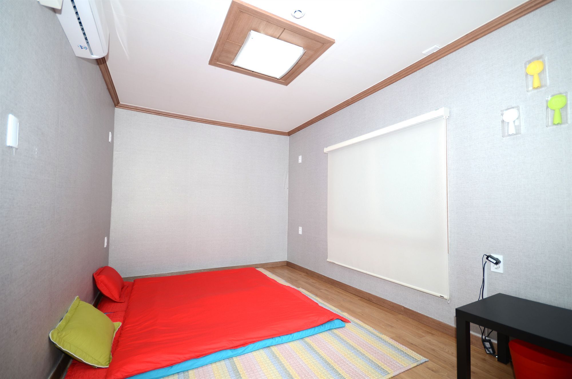 We Guesthouse Пусан Екстериор снимка