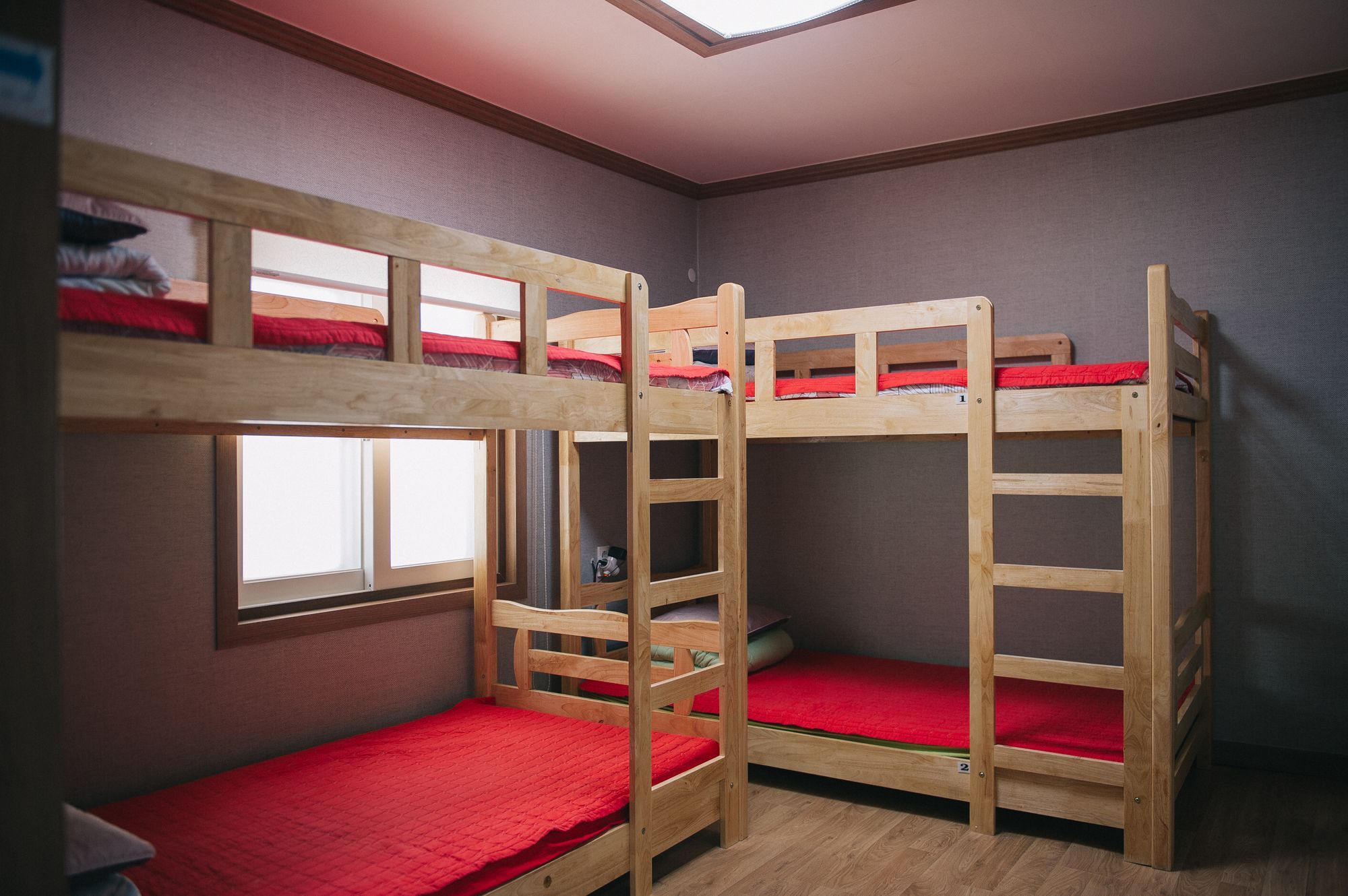We Guesthouse Пусан Екстериор снимка